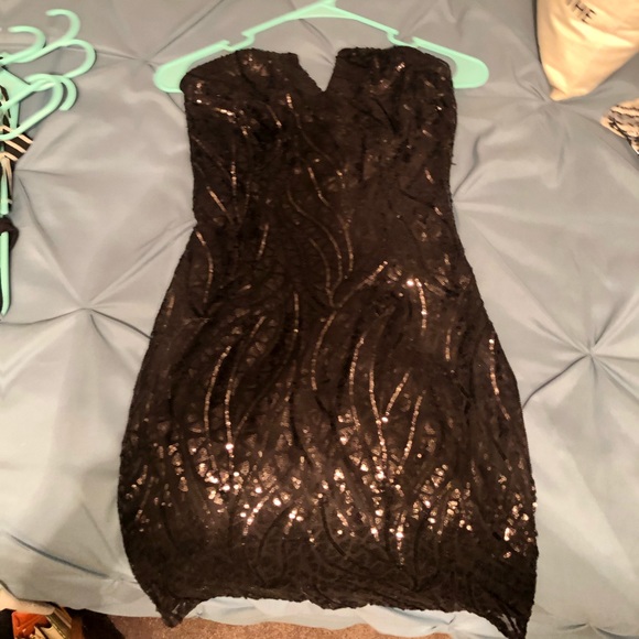 Charlotte Russe Dresses & Skirts - Black sequin dress